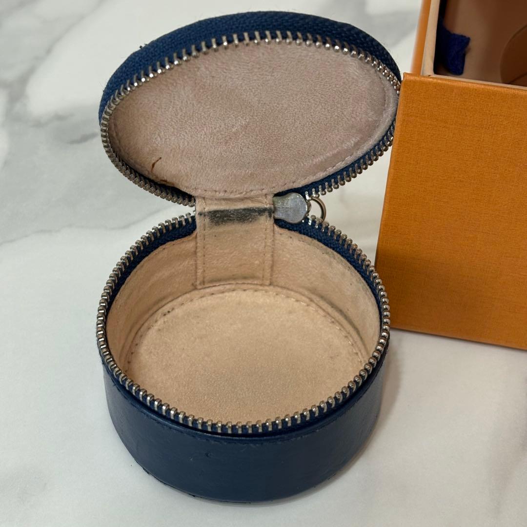 LOUIS VUITTON Bluetoothイヤホン　ルイヴィトン