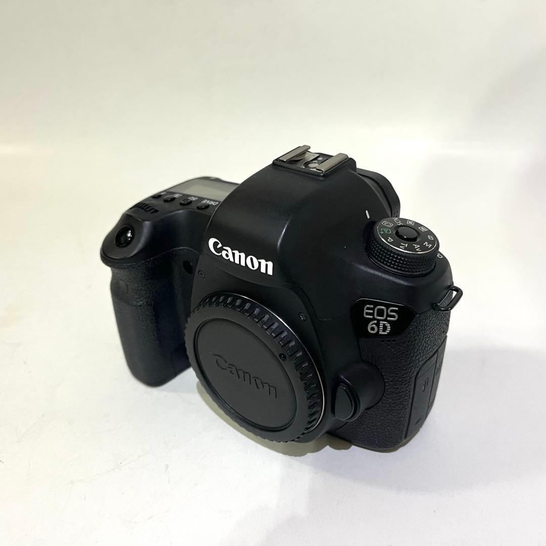 Canon EOS 6D ボディ