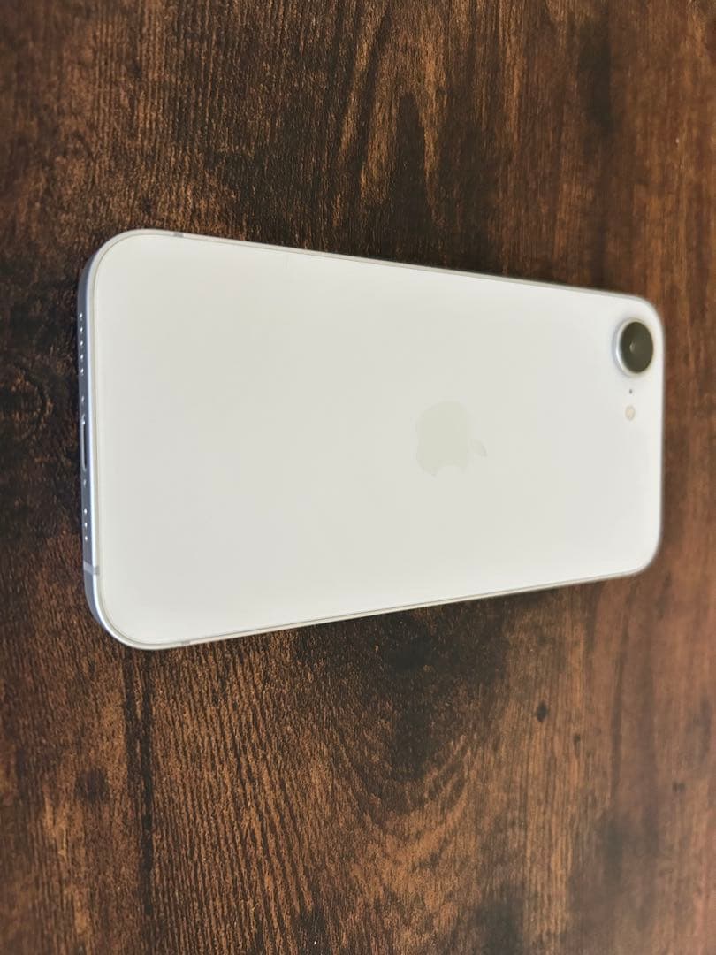 iPhone16e ホワイトSIMフリー 128GB