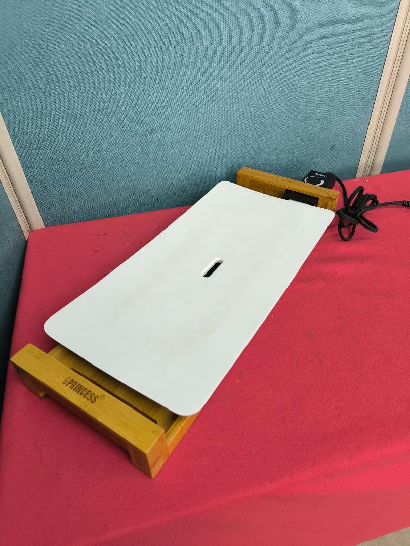 美品　プリンセス　テーブルグリルピュア　ホットプレート おしゃれ 洗いやすい