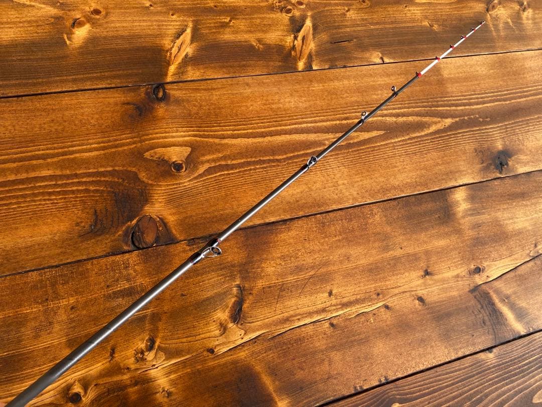 ジギングロッド　デジタルカウンター付きリール　スパイラル　パワーハンドル　船釣り