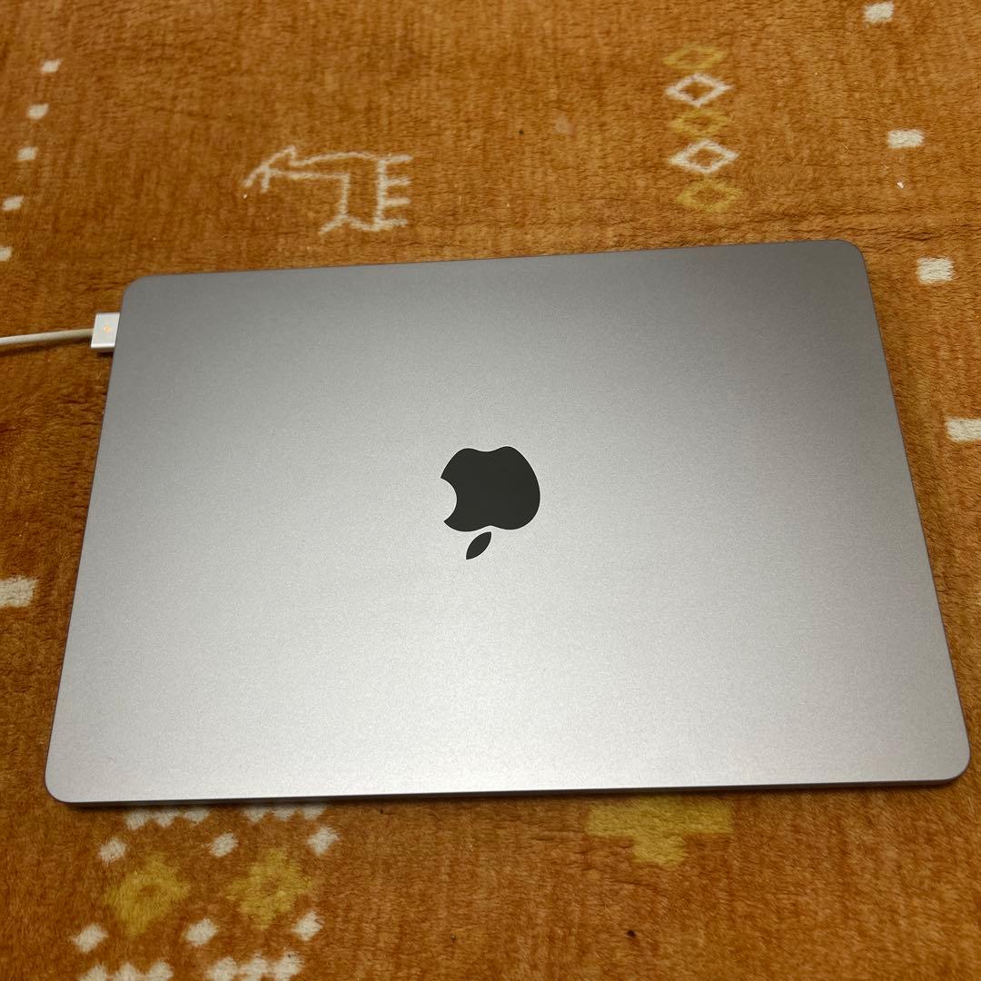 美品MacBookAir A2681 M2 16GB 500GB スペースグレイ
