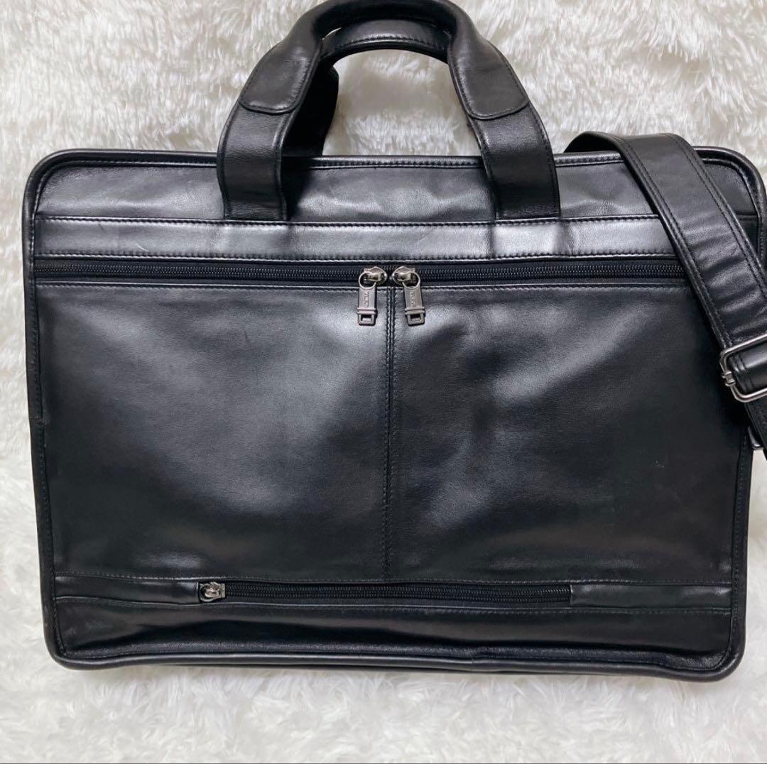 【超美品】TUMI カーフレザー大容量　ビジネスバッグ ブラック A4 PC