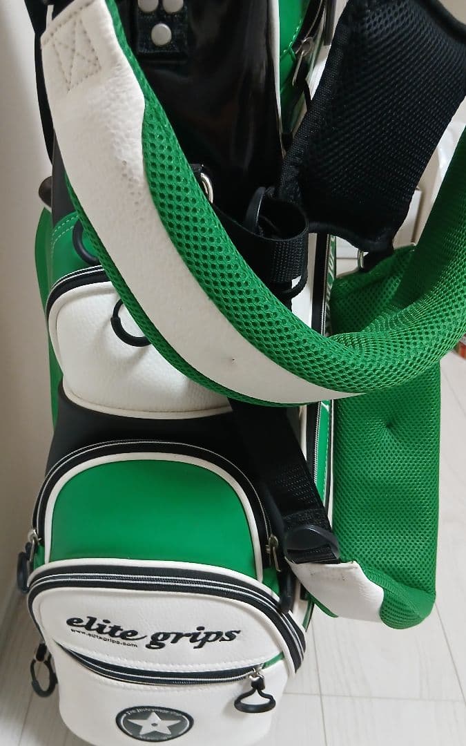 エリートグリップ　キャディバッグ　フード無