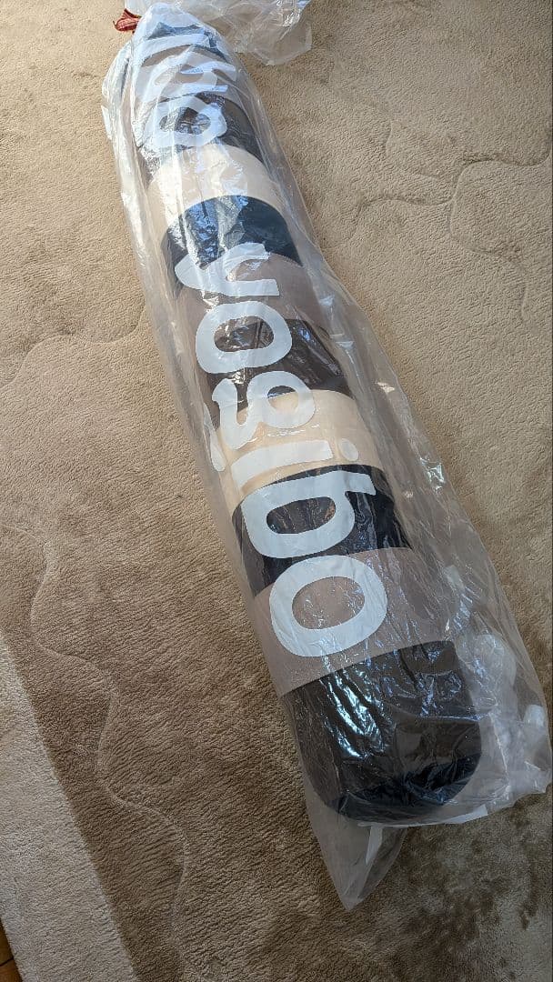 さ*る様 新品未使用 Yogibo ヨギボーキャタピラーロール ショート