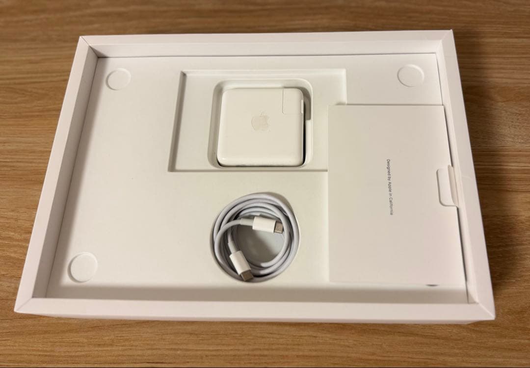 MacBook M2 Pro 2022｜タッチバー付｜8GB/256GB/99%