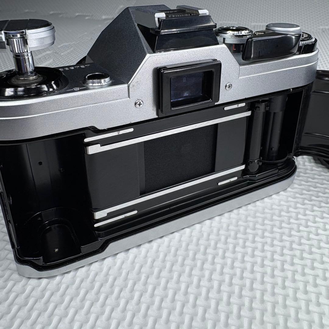 Canon AE-1 シルバー レンズ付き