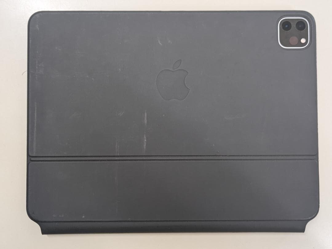 iPad Pro11インチ128GB（第2世代）+Magic Keyboard