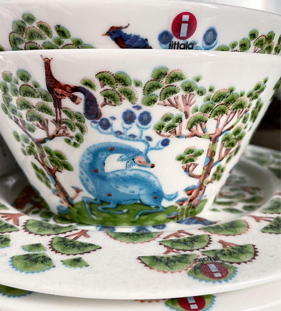 新品 ☆  ☆ サツメッサ グリーン　プレート&ボウル 各2点