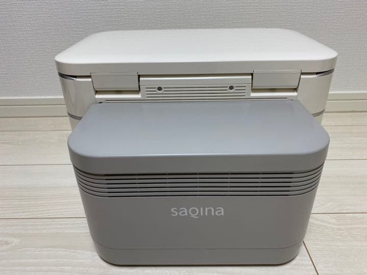 美品　2019年購入　サキナ　　ビジュー