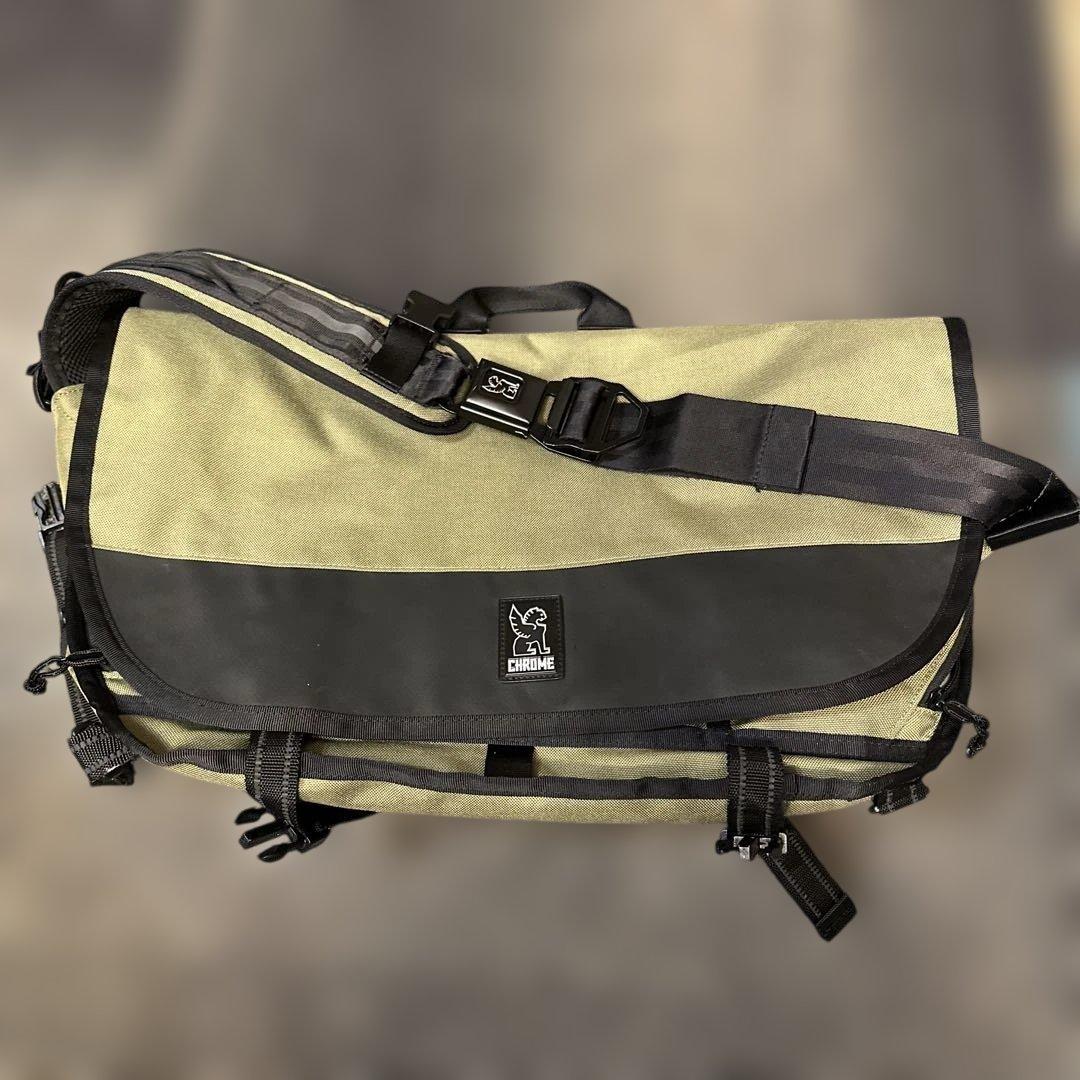 マ*ん様 CHROME クローム　美品　メッセンジャーバッグ オリーブブランチ