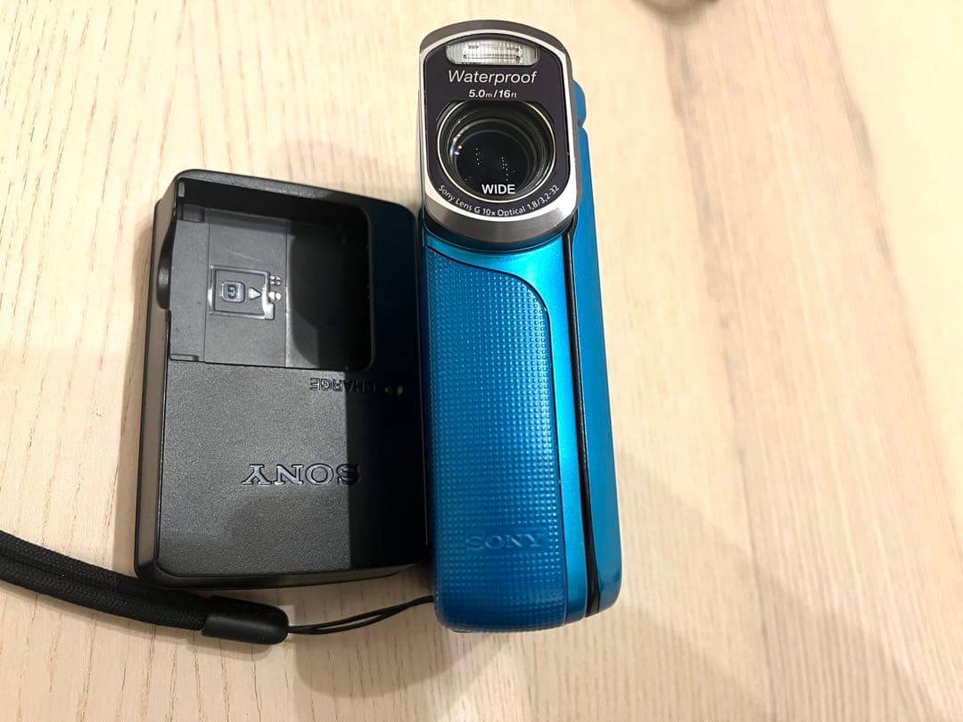 SONY ハンディカム　ビデオカメラ　HDR-GW77