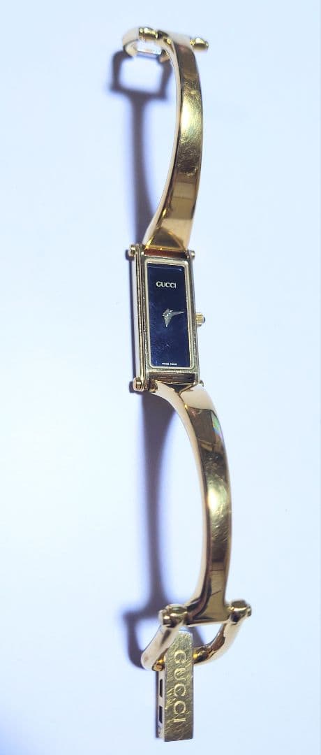 GUCCI レディース腕時計　クォーツ 1500Lゴールド/ブラック 稼働品