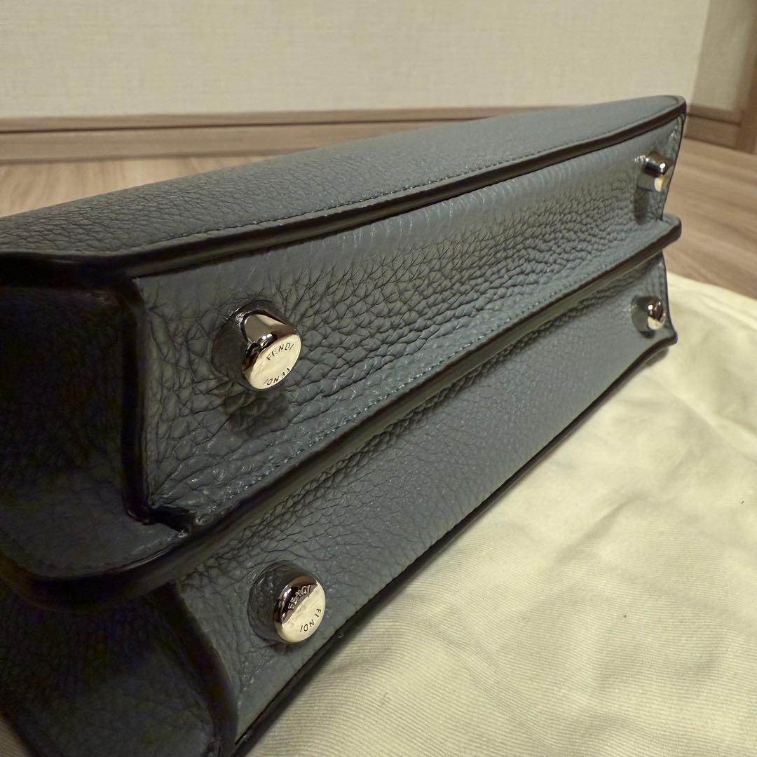 FENDI ピーカブー ISeeUスモール　【未使用品】