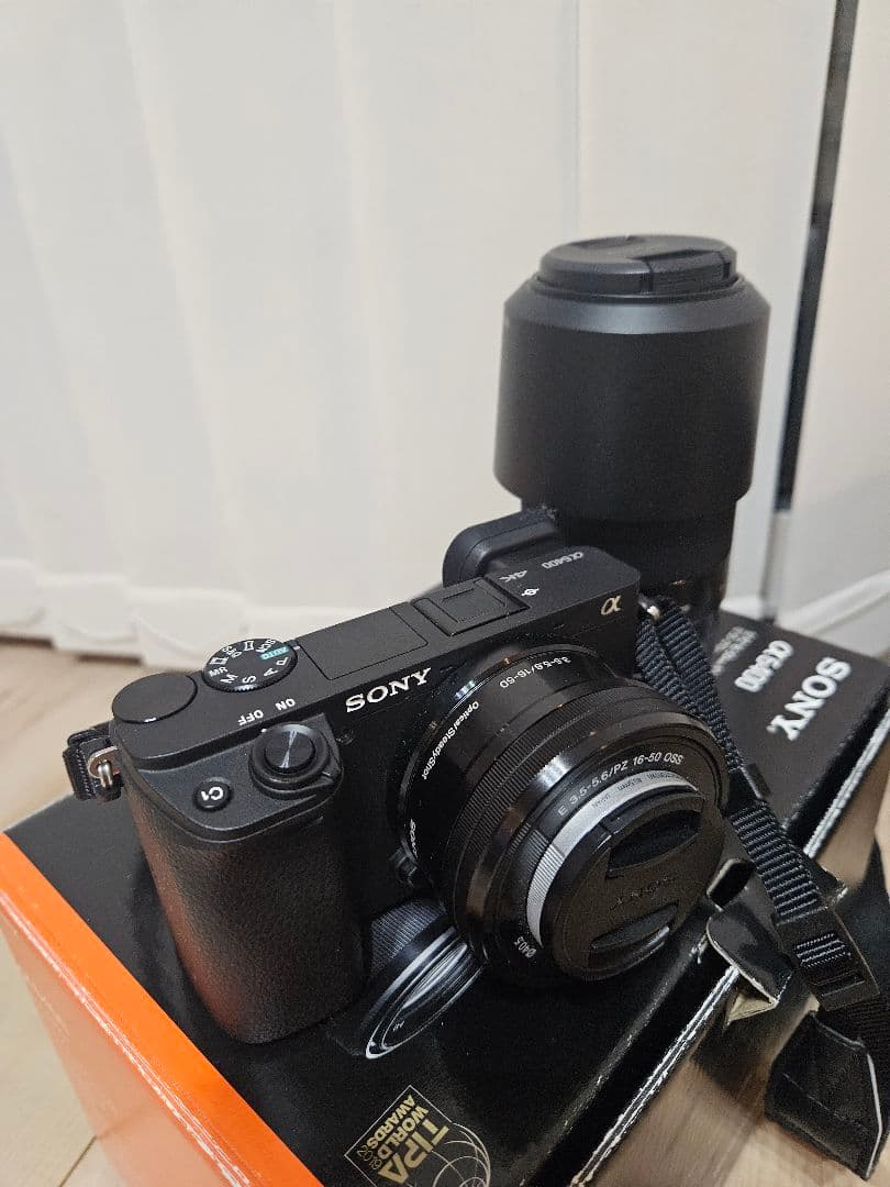 SONY a6400　ミラーレスカメラ　レンズ2個つき