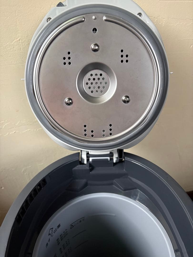 象印スチーム式加湿器　EE-TA60-BM