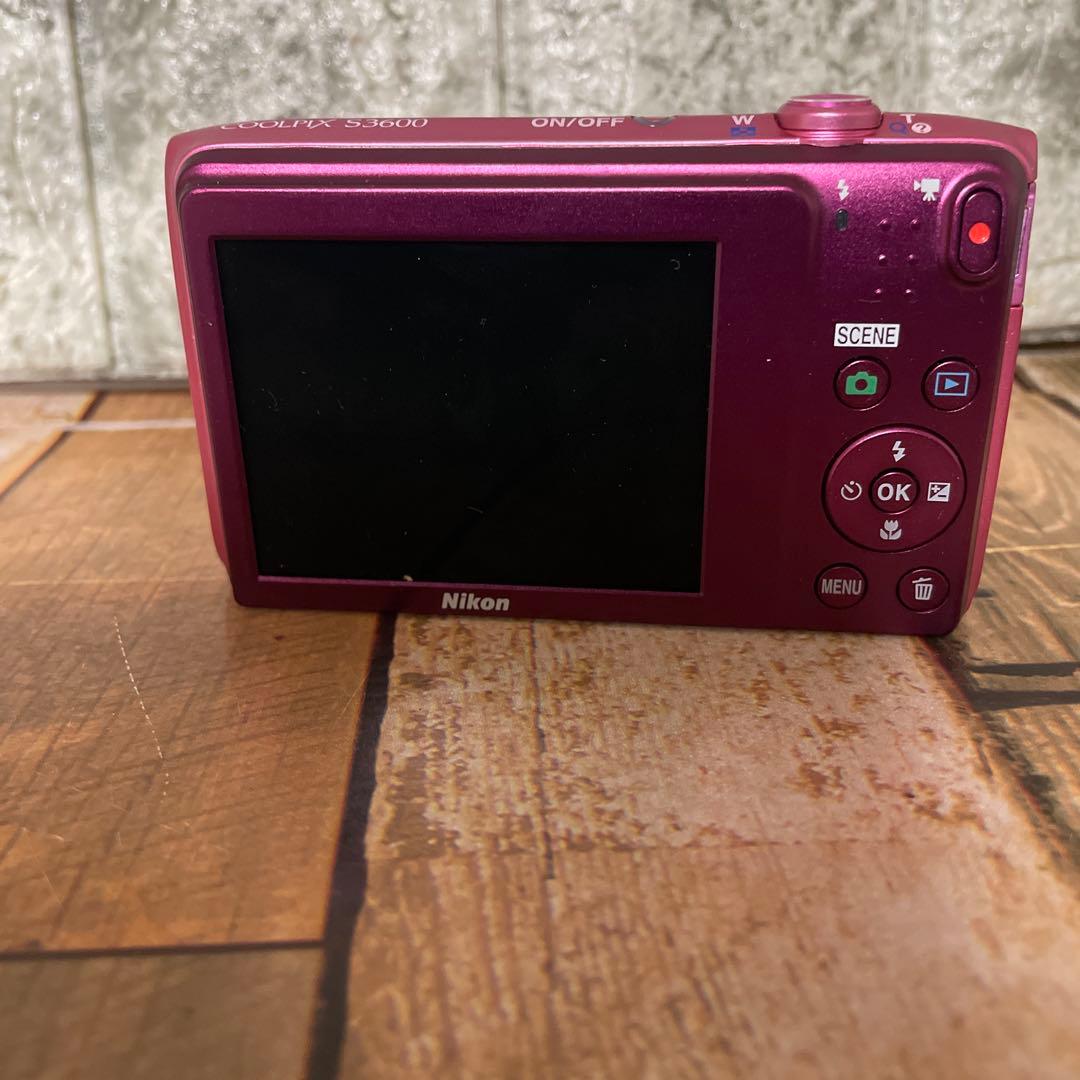 #882 Nikon COOLPIX S3600 ピンク