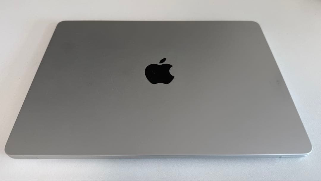 MacBookAir (2022, 13インチ, 8GB, M2, 通常利用済)