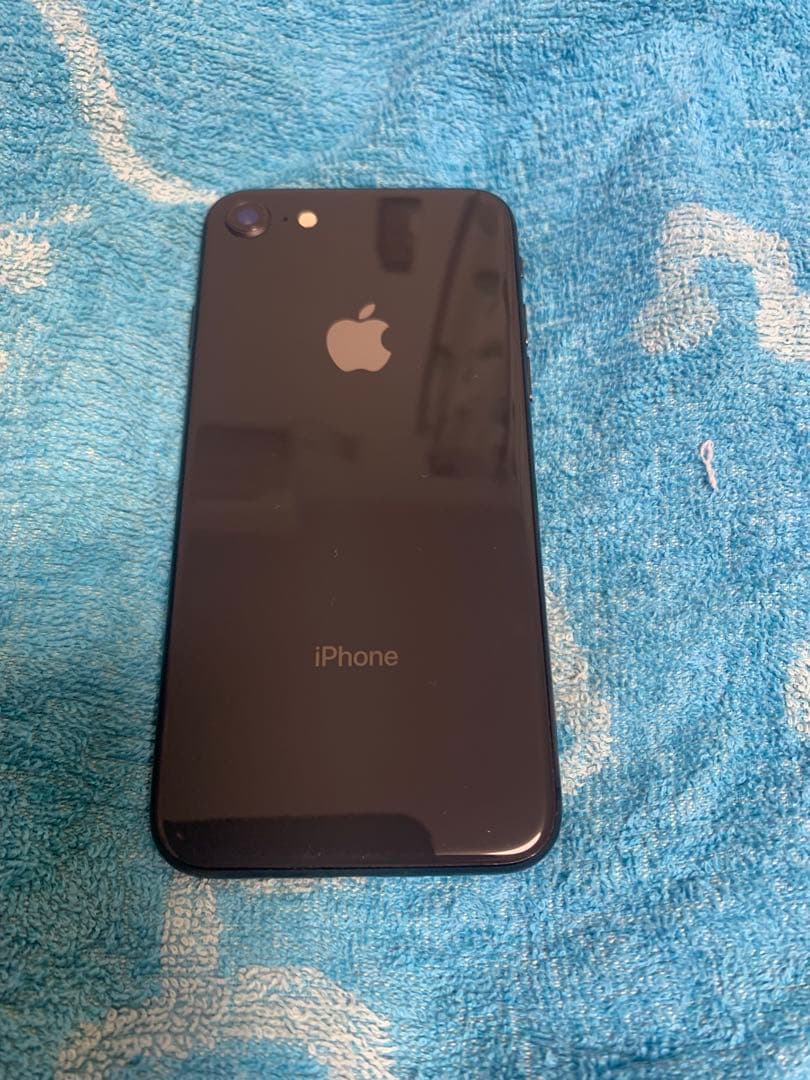【完動品、美品、SIMフリー】Apple iPhone 8 スペースグレー 本体
