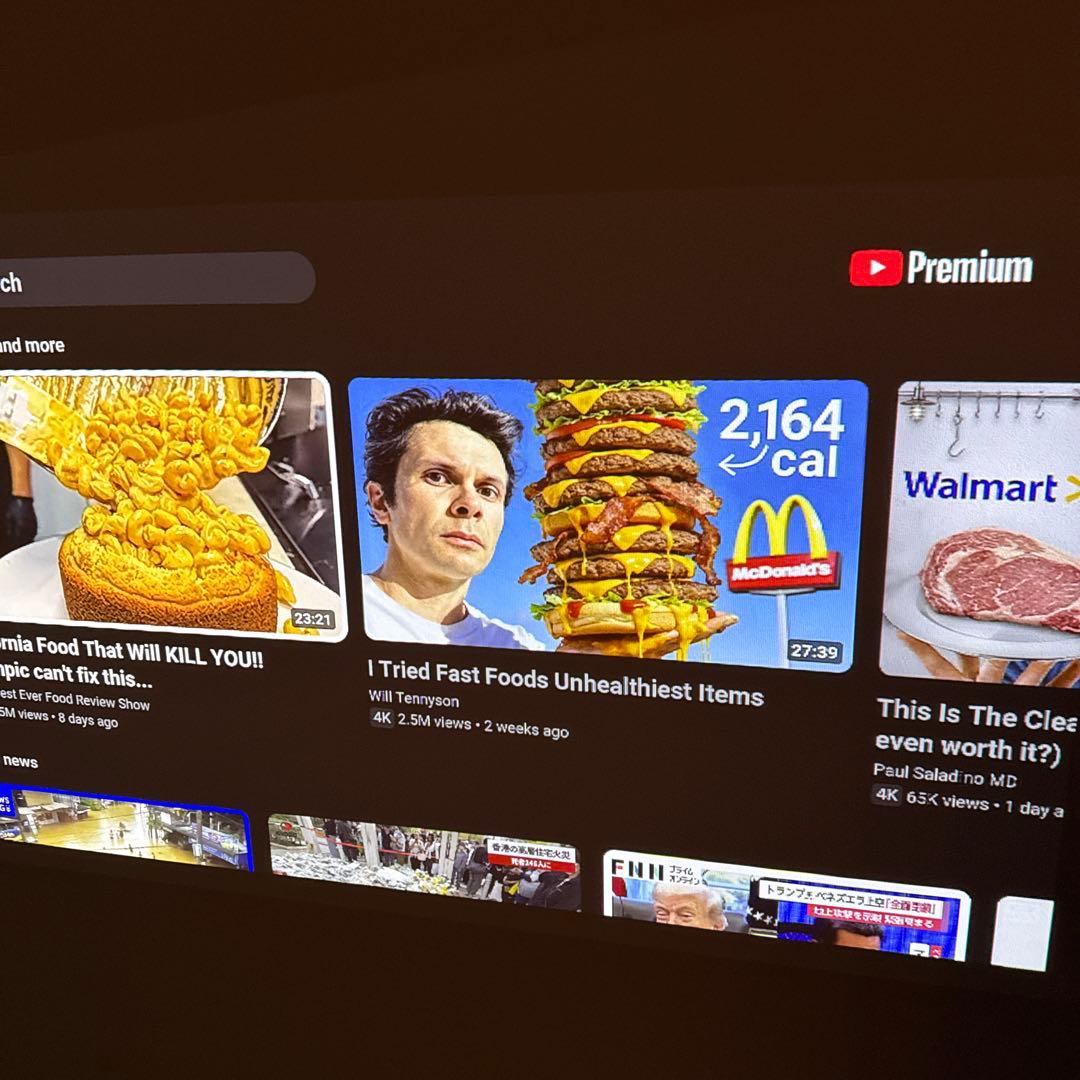 Anker Nebula Capsule 3 Laser プロジェクター　本体