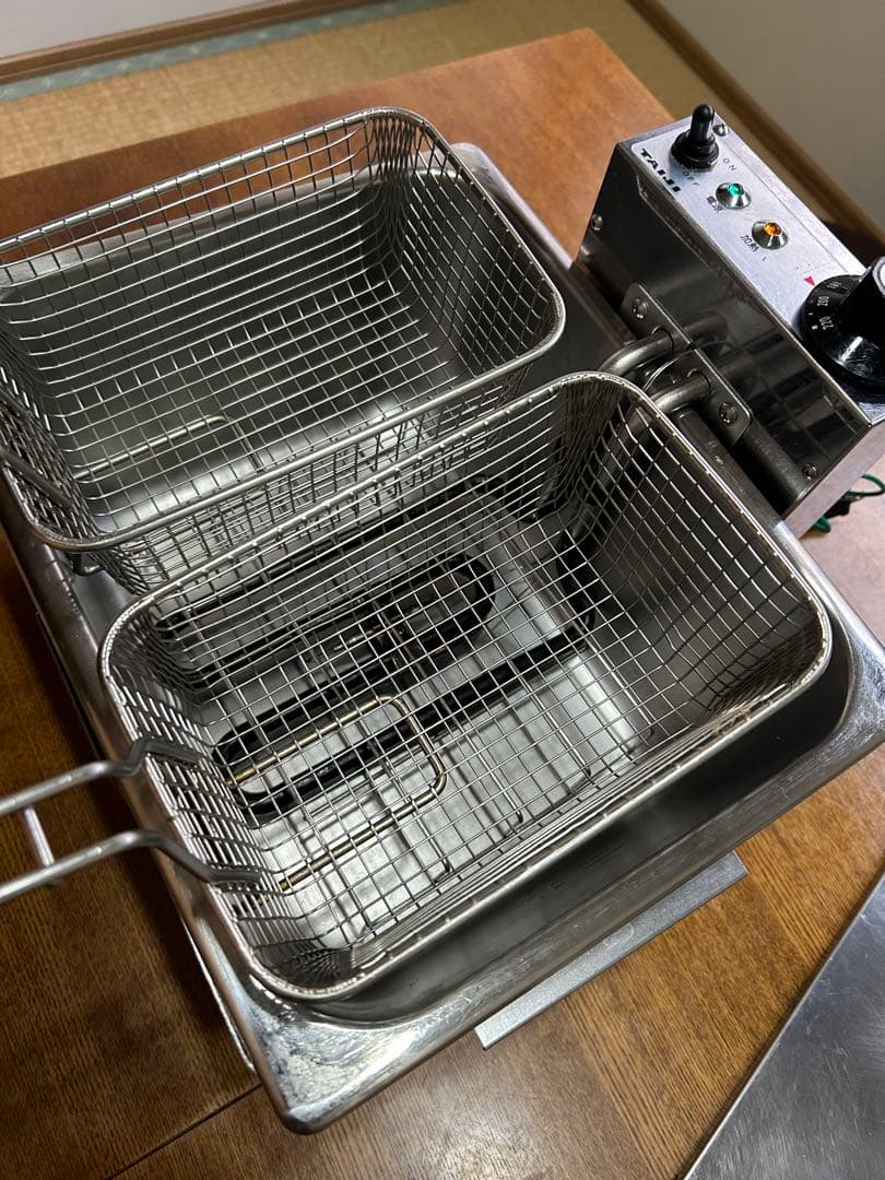 タイジ　電気フライヤー　TF-40A 2バスケット
