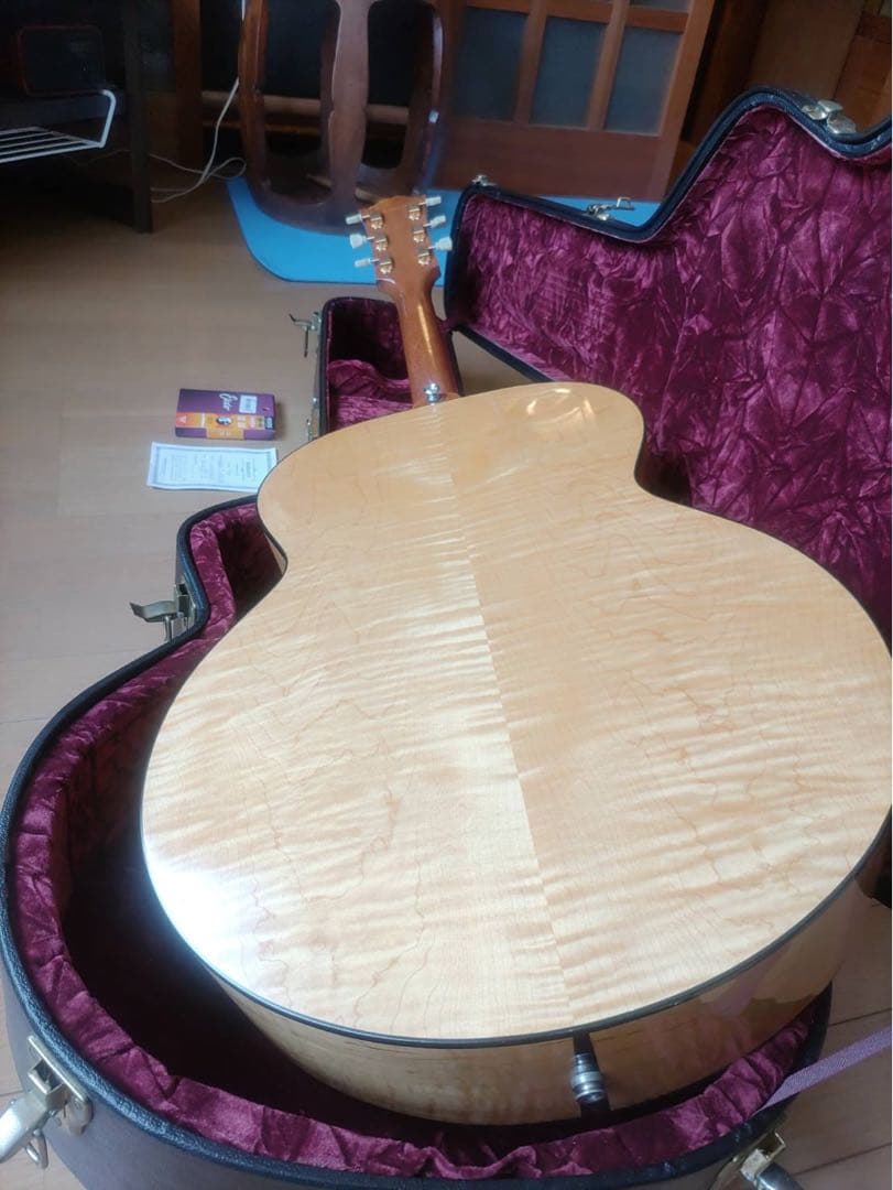 美品希少品　Gibson J-100XTRA 2001年製