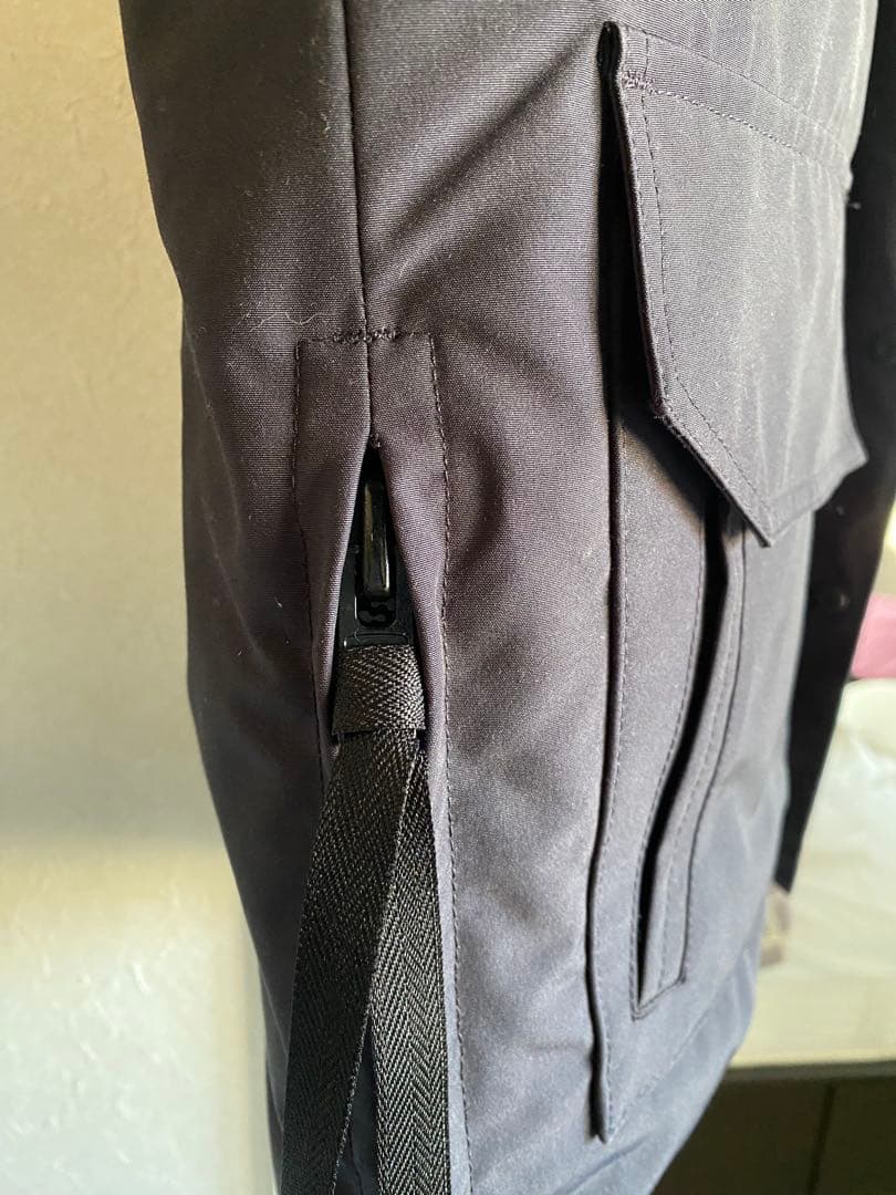 【大幅に値下げ！】美品カナダグースメイトランドパーカー