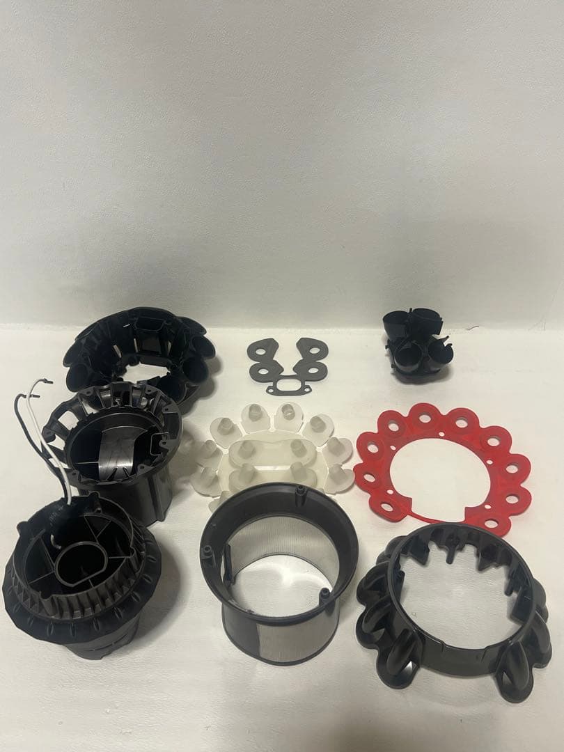 【動作品＆バッテリー劣化無し】ダイソン掃除機 dyson sv12 V10 7Q