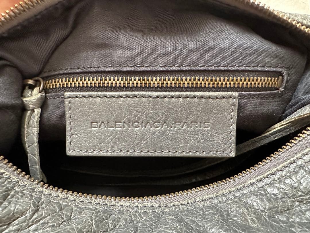 バレンシアガ バッグ　ショルダーバッグ