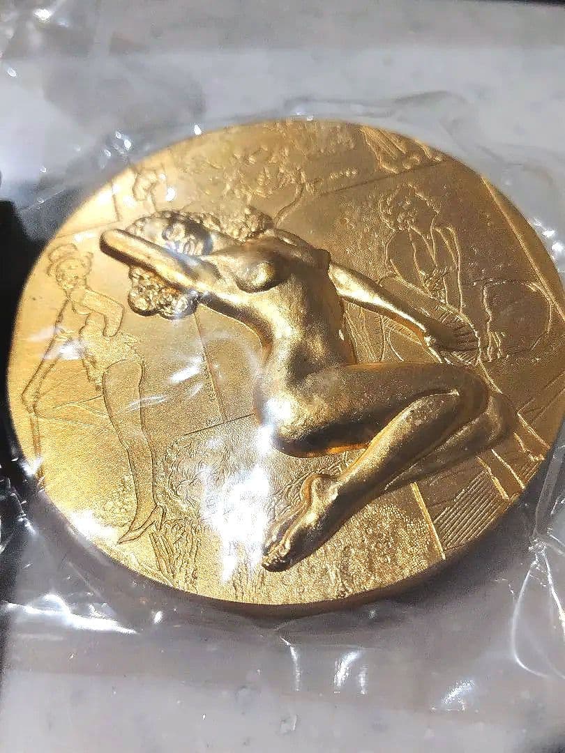 マリリン・モンロー メダルとポストカードセット