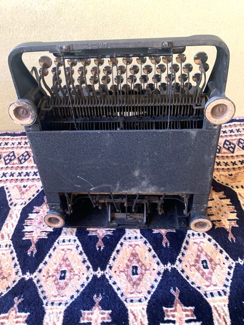 イギリス　アンティーク　40s50s タイプライター