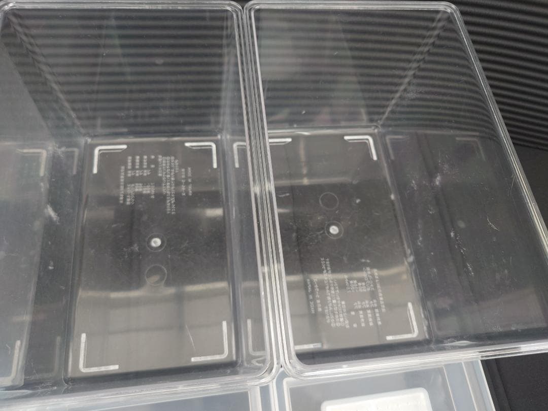 【大輔】飼育ケース　コバエシャッター大４個　中４個　他２個　交換フィルター