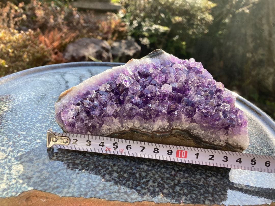 紫色の美しいアメジスト　原石 パワーストーン　ヒーリング　約15cm