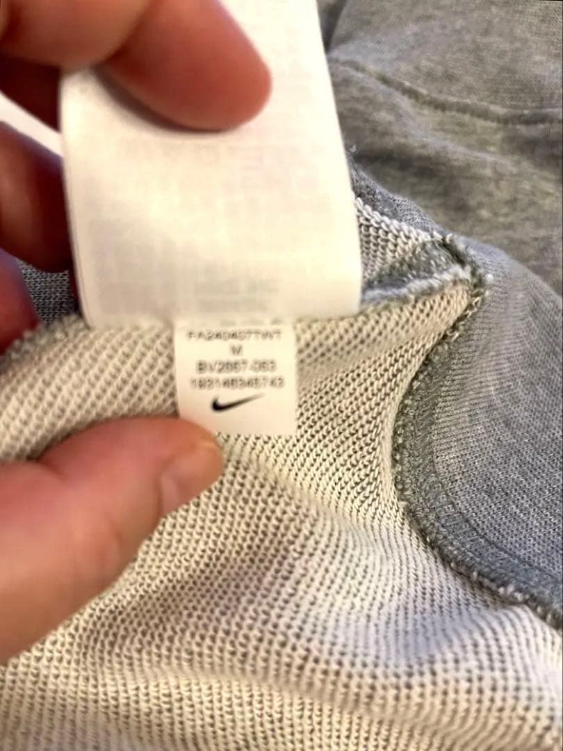 韓国限定　NIKE カスタム　スゥエット　ナイキ　ニュージーンズ　トレーナー