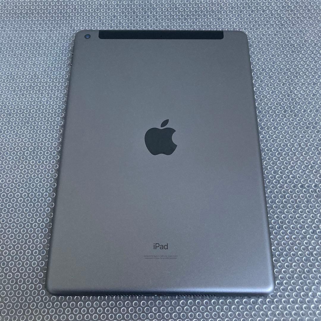 3787 電池最良好☆外観比較的美品☆iPad8第8世代32GB SIMフリー☆