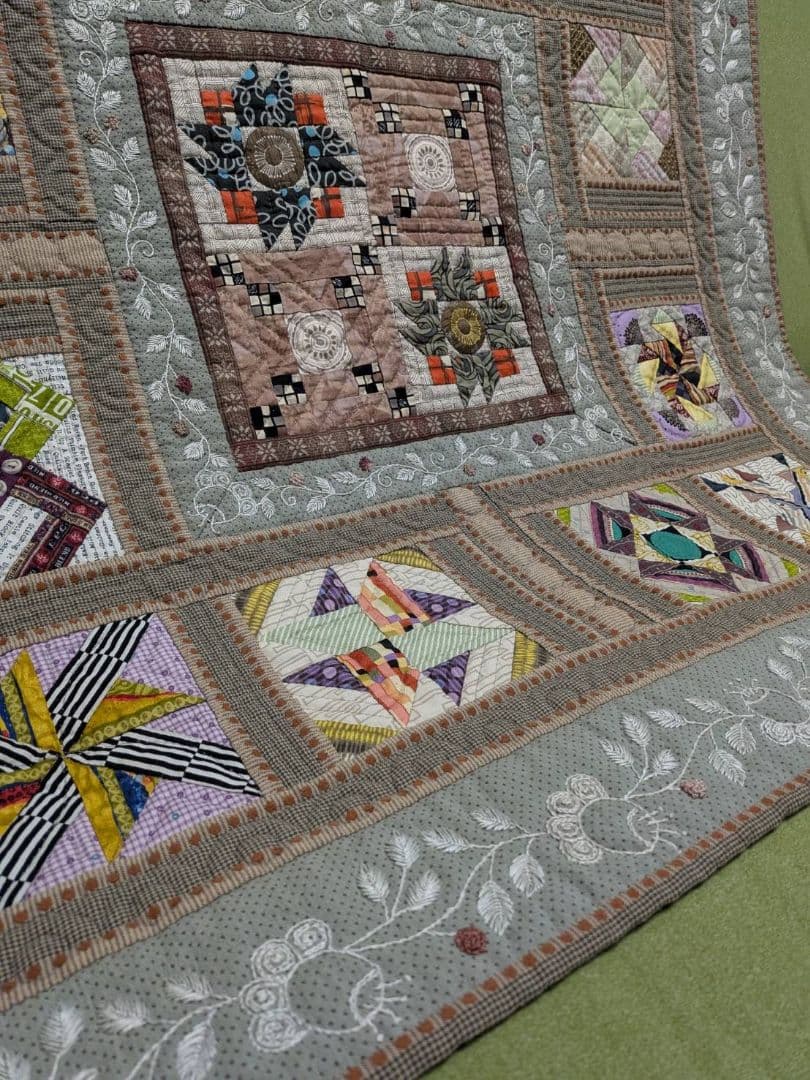 パッチワークキルトタペストリー