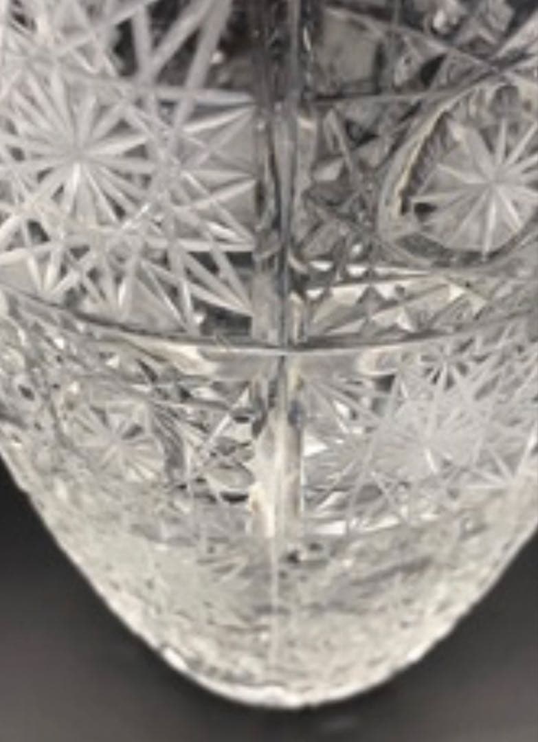 最高級・ボヘミアンガラスの花瓶