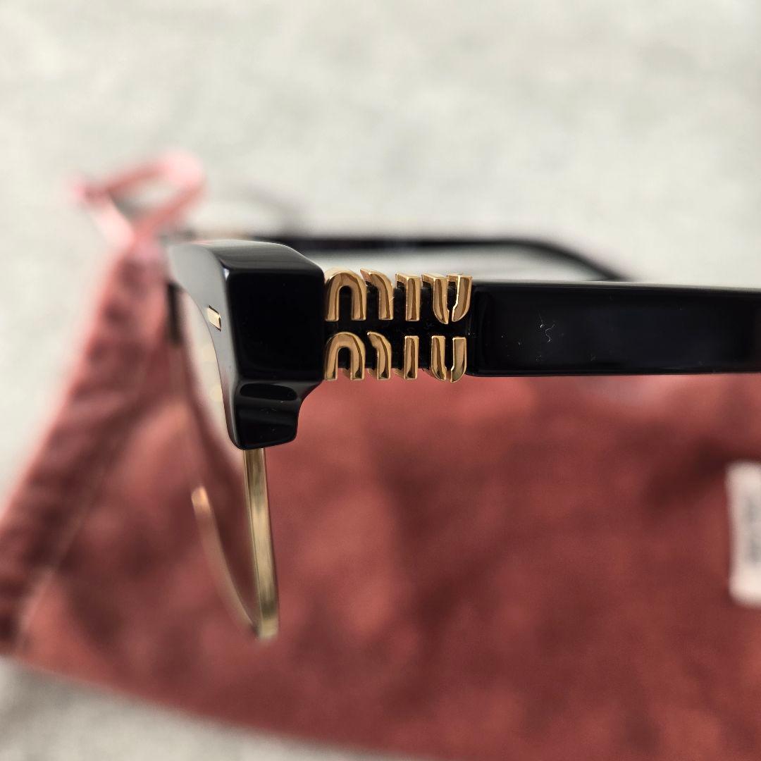 miu miu 24SS AWサングラス ランウェイ メガネ