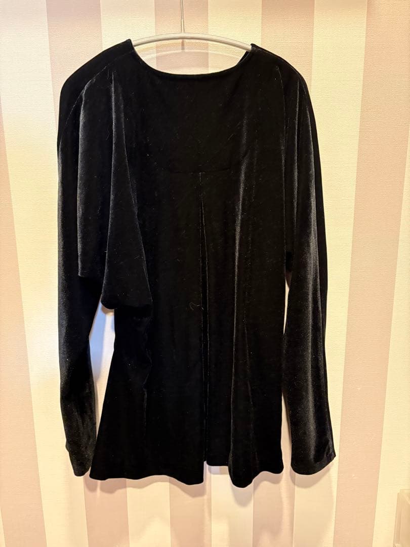 foufouベロアボタンブラウス