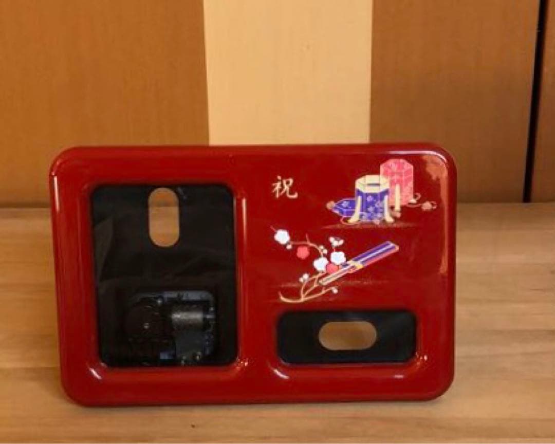 雛人形 伝統的な衣装　官女のセット