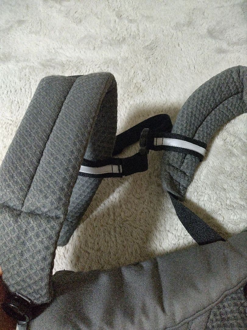yuyu　エルゴベビー 抱っこひも グレー　オムニブリーズ