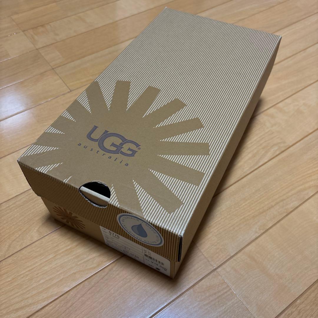あ*み様 【新品】　UGG Australiaアグオーストラリア5775 ASC