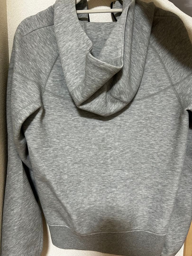 Nike グレー フルジップ トレーナー Sサイズ値下げます