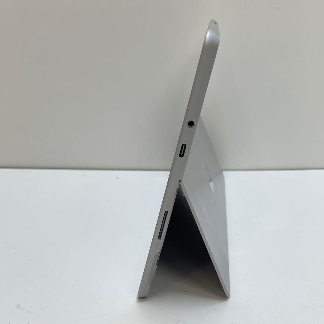 #402 Microsoft Surface Go モデル1824 8GB