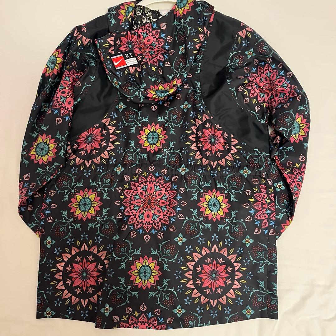 NIKE リカルド・ティッシ アウター 新品未使用　ナイロンジャケット　ナイキ