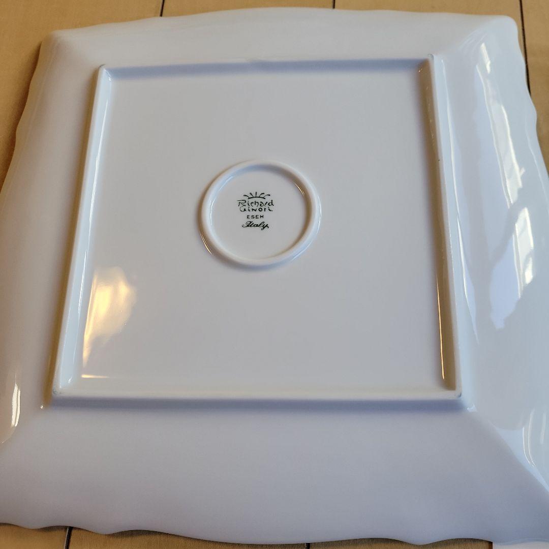 リチャードジノリ　ベッキオホワイト　スクエアプレート２枚