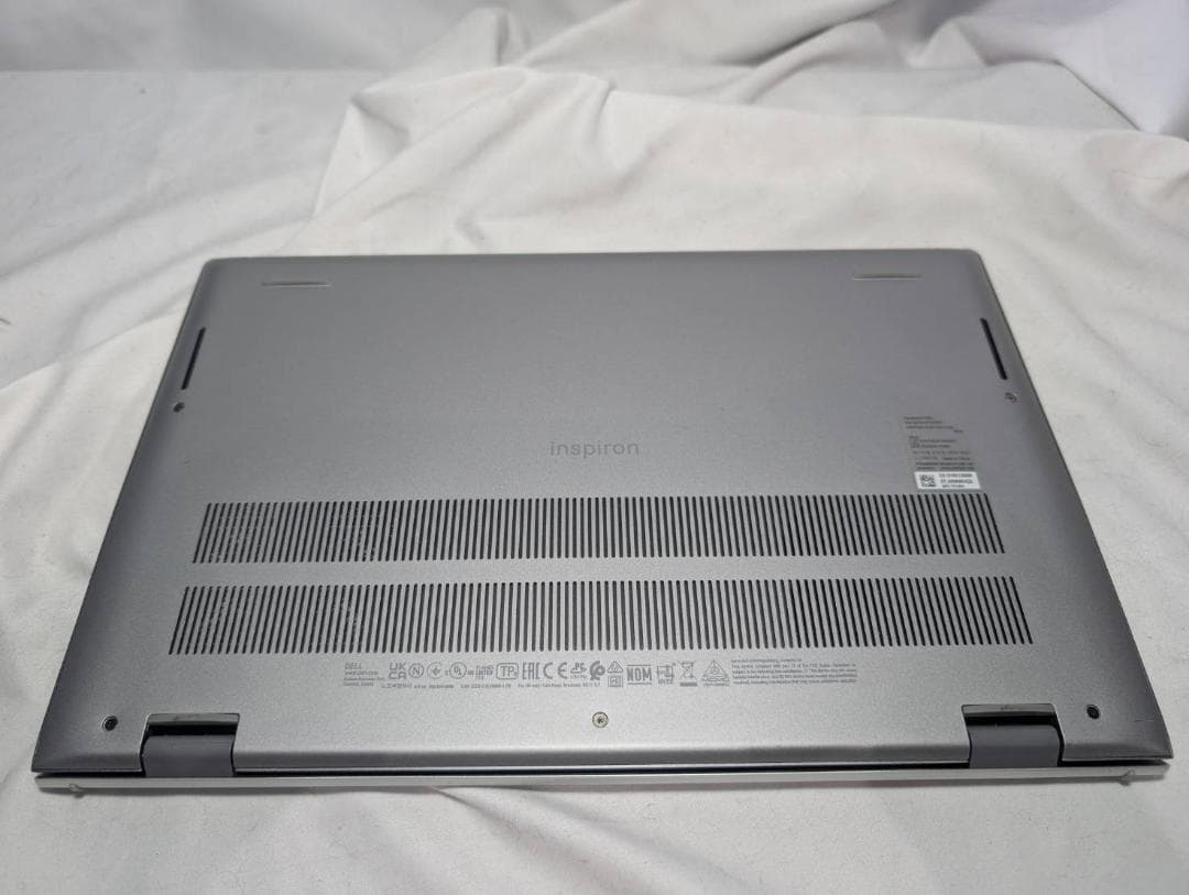 ☆高性能☆ Dell 第11世代 i7-11390H メモリ16GB 高速SSD