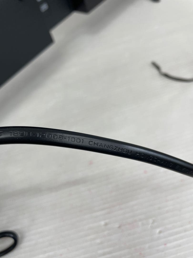 knlife95-0037 Hisfnse ハイセレス　32型液晶テレビ