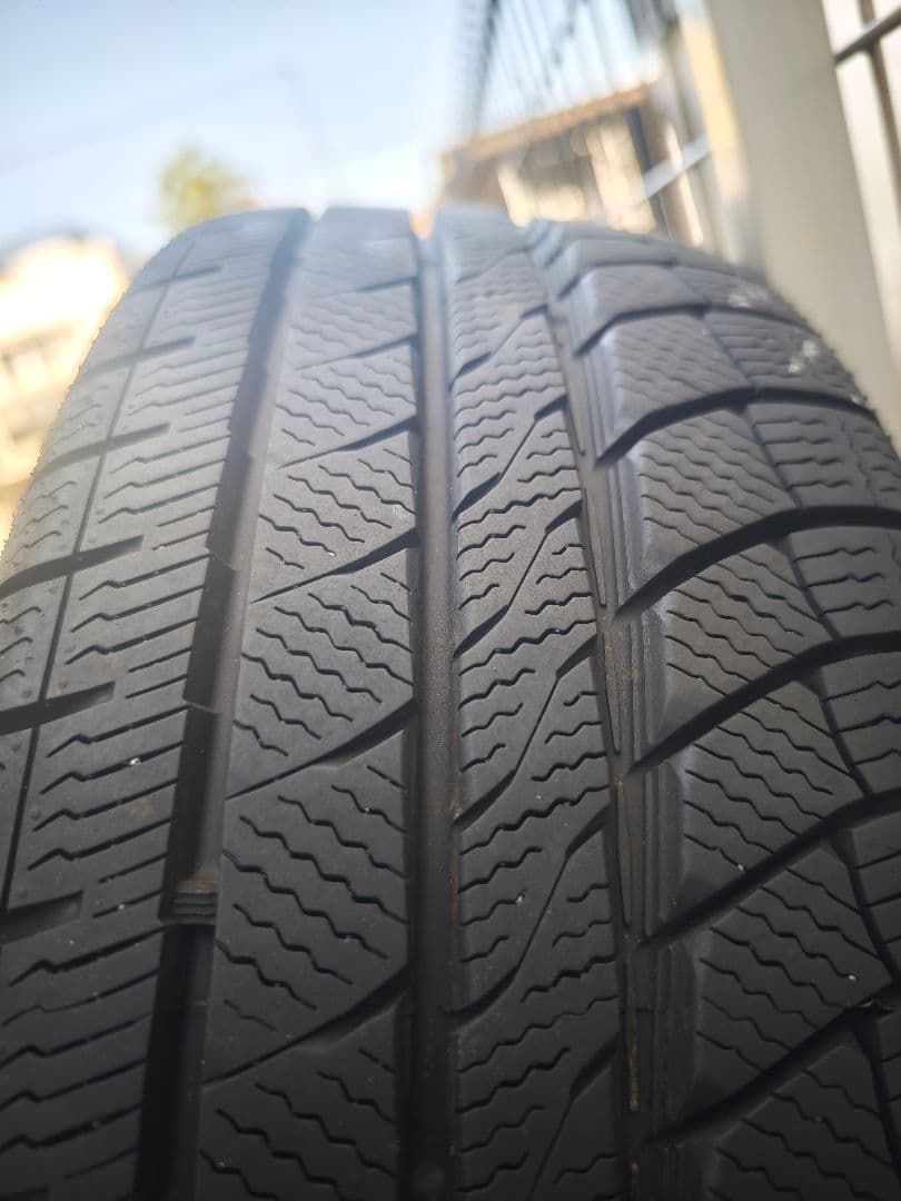 17インチ シルバーアルミホイール 5スポーク