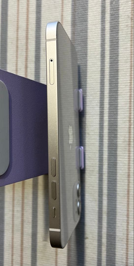 iPhone 12 128GB ホワイト